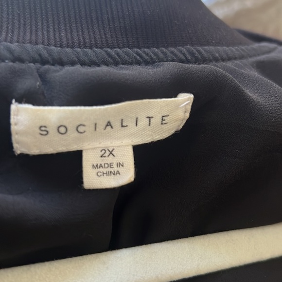 Green Velour Zip Up Jacket - Picture 3 of 4